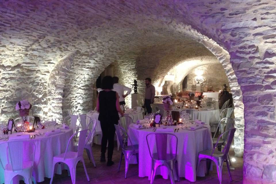 Dîner dans la salle du restaur