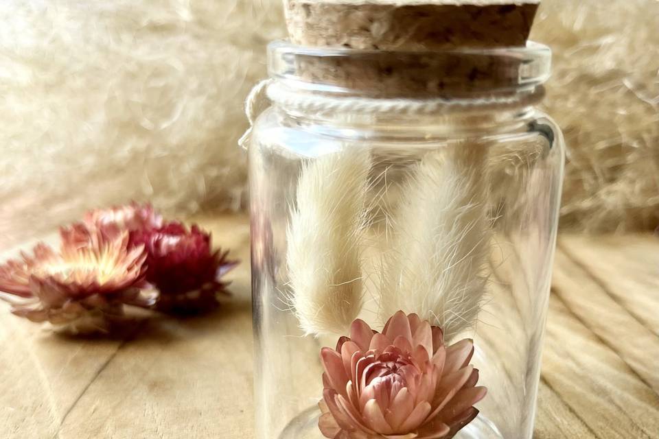 Cadeaux fioles fleurs séchées