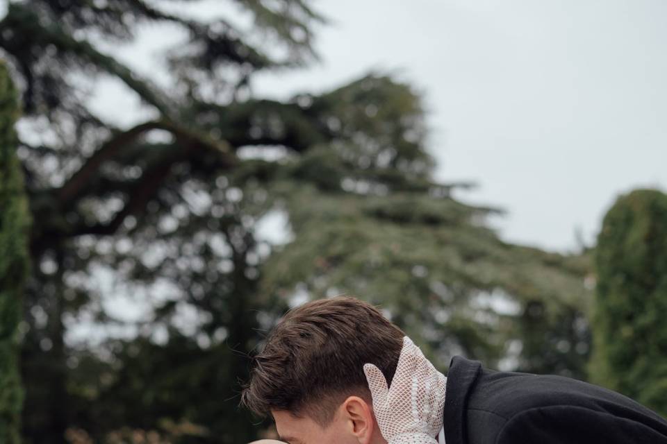 C&L