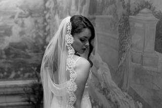 Elisabeth Veil Collection