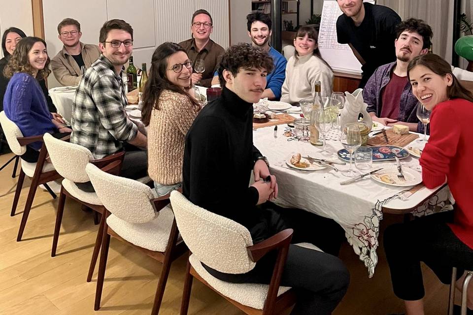 Grand Crew 2
