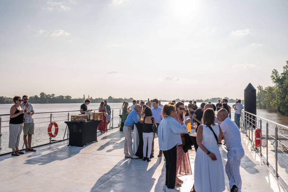 Le vin d'honneur sur le roof