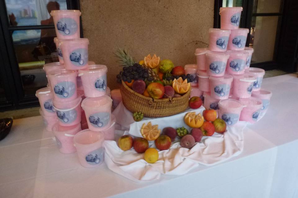 Déco buffet avec barbe à papa