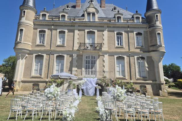 Au chateau