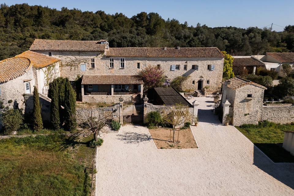 Parvis domaine