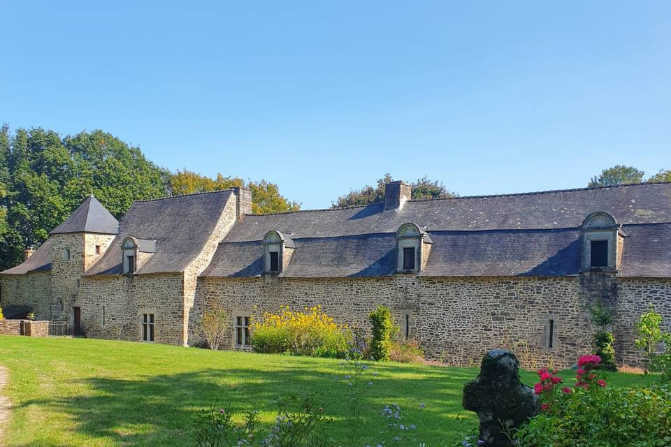 Manoir depuis l'entrée