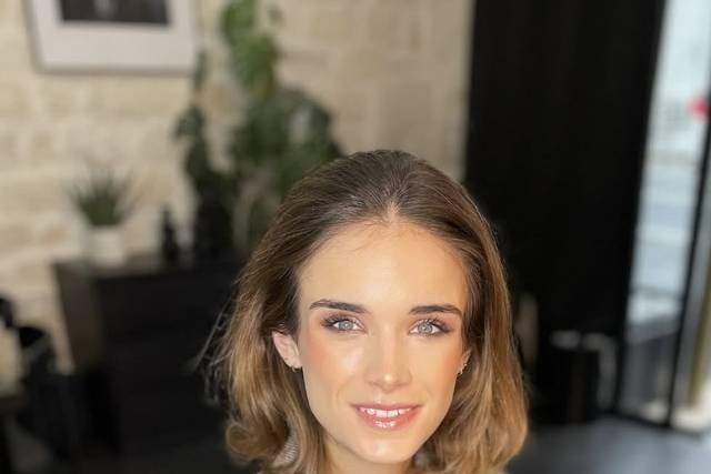 Glow makeup