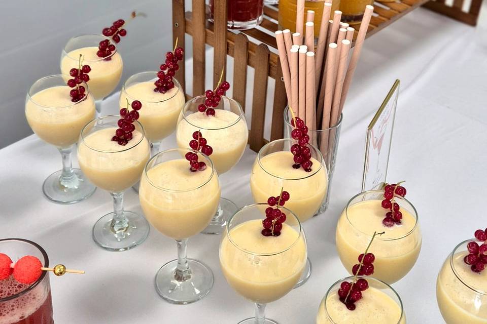 Pina Colada et groseilles.