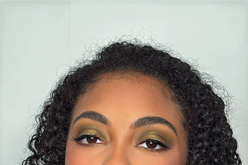 Full Glam Colour Touch