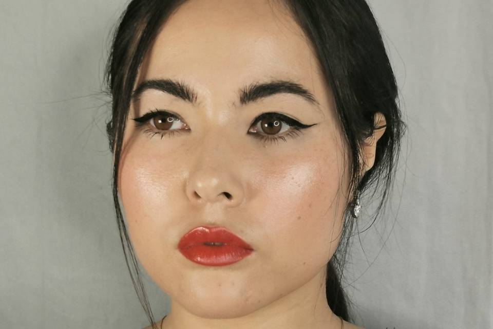 Asian make up