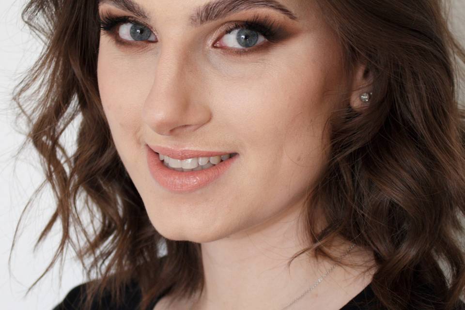 Maquillage soft glam
