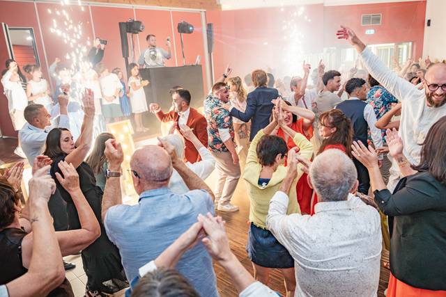 La Fête bat son plein