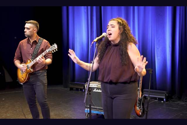 Live Performance I