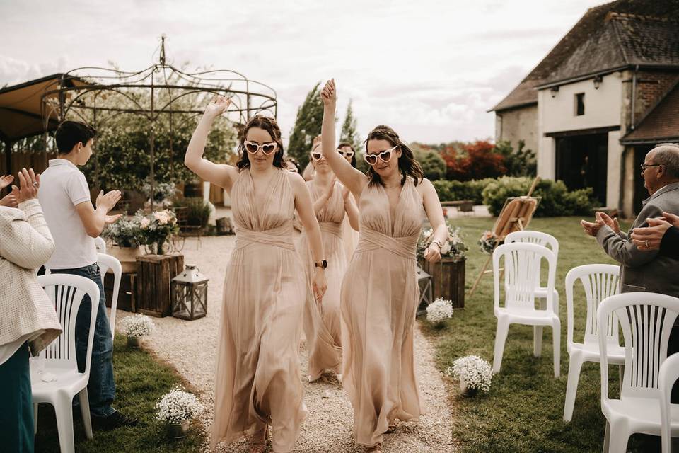 Entrée Demoiselles d'honneur