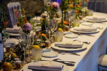 Diner dans la grange