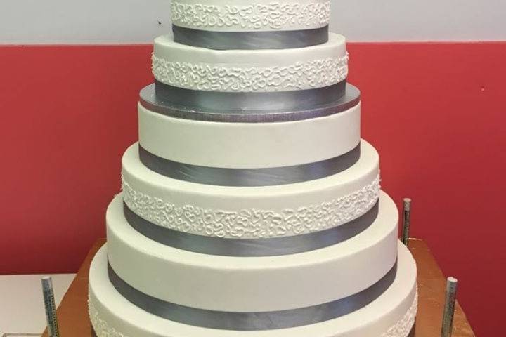 Wedding cake fleuri