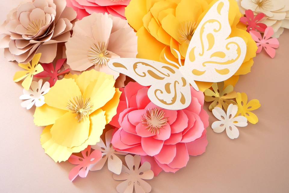 Fleurs et papillons