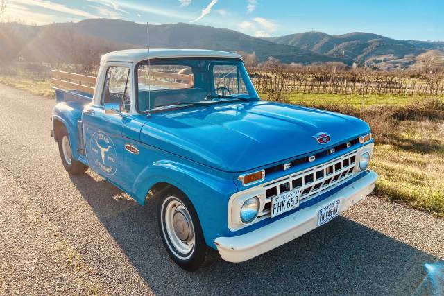 Avant Ford F100