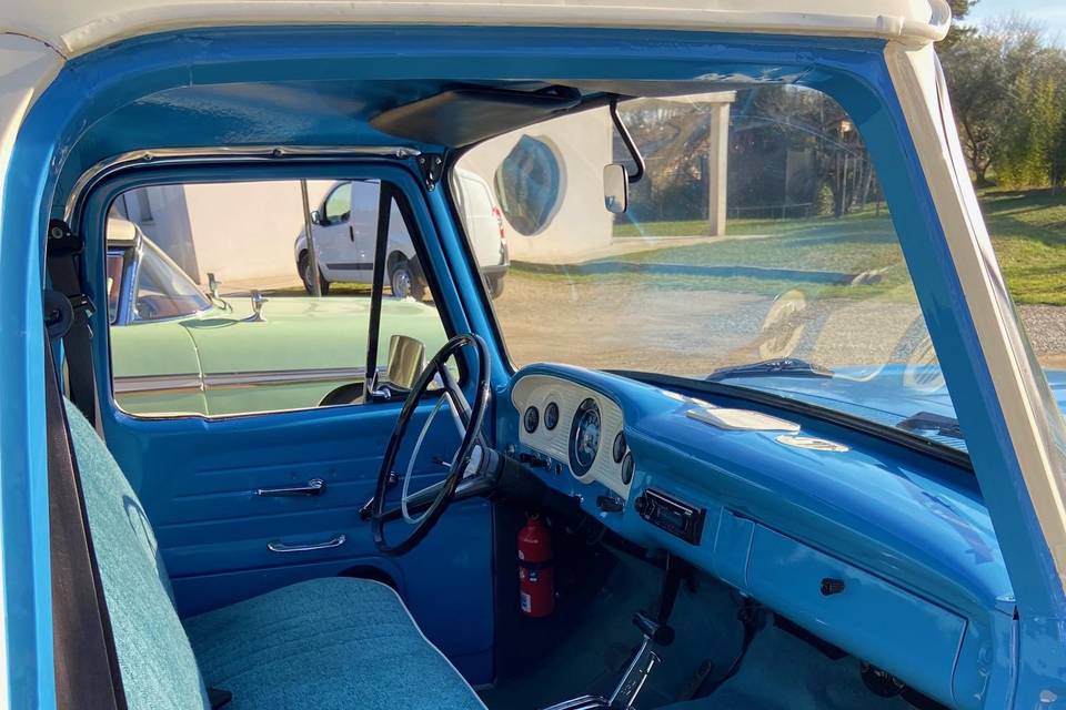 Intérieur Ford F100