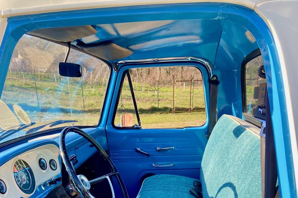 Intérieur Ford F100