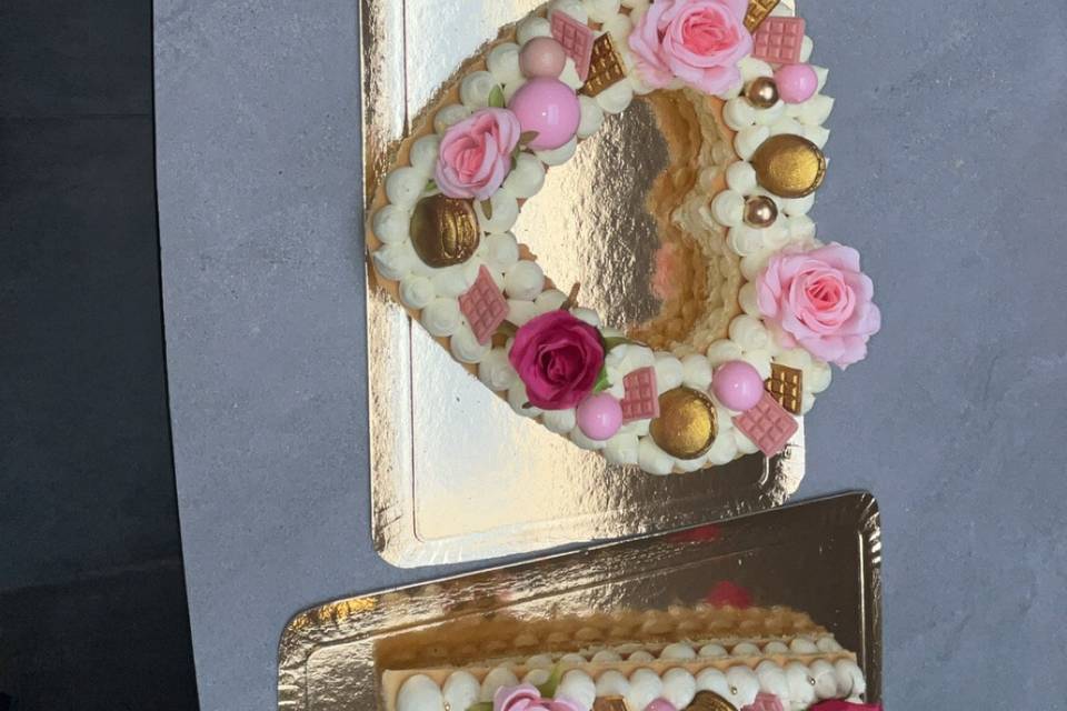 Letter cake