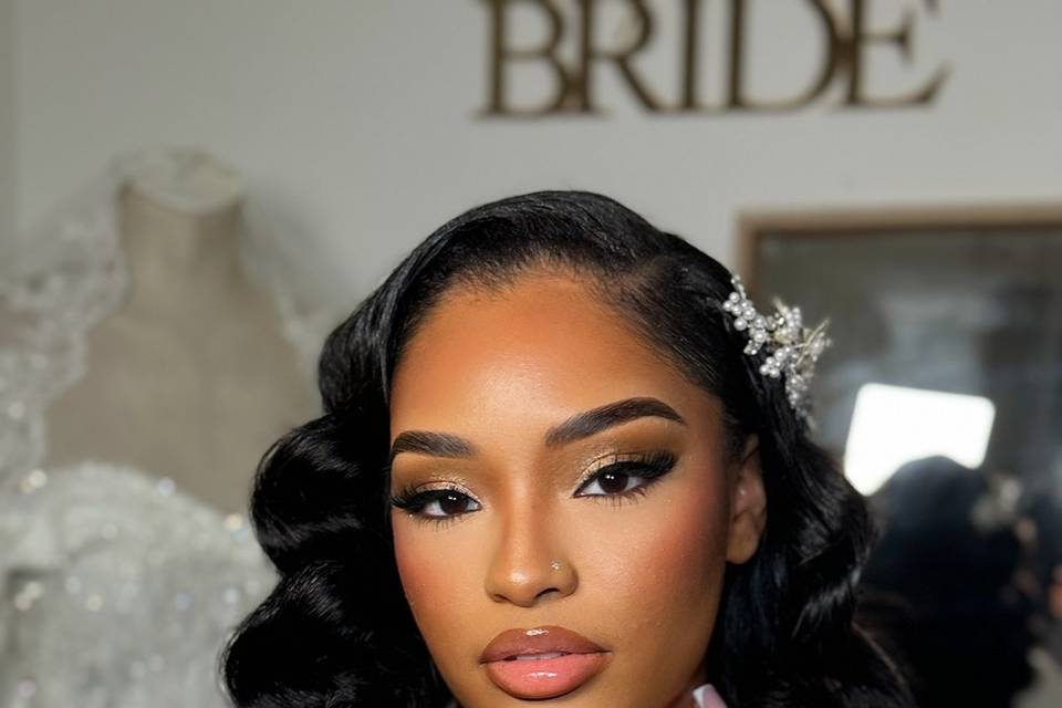 Makeup soft glam