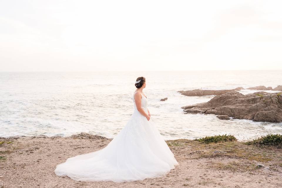 La mariée au bord de l'océan