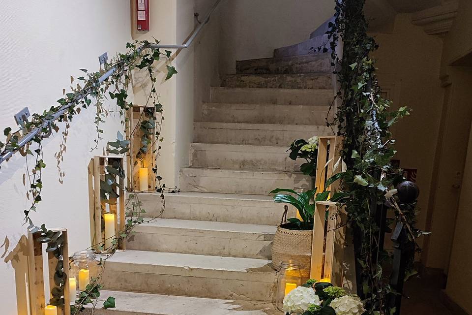 Décoration montée d'escalier