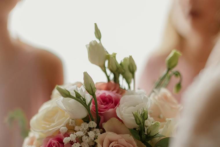Mariage rétro chic E § L