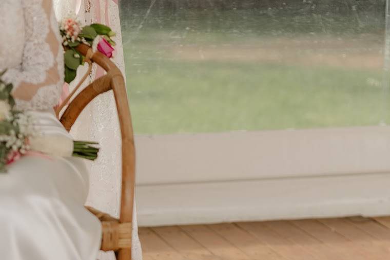Mariage rétro chic E § L