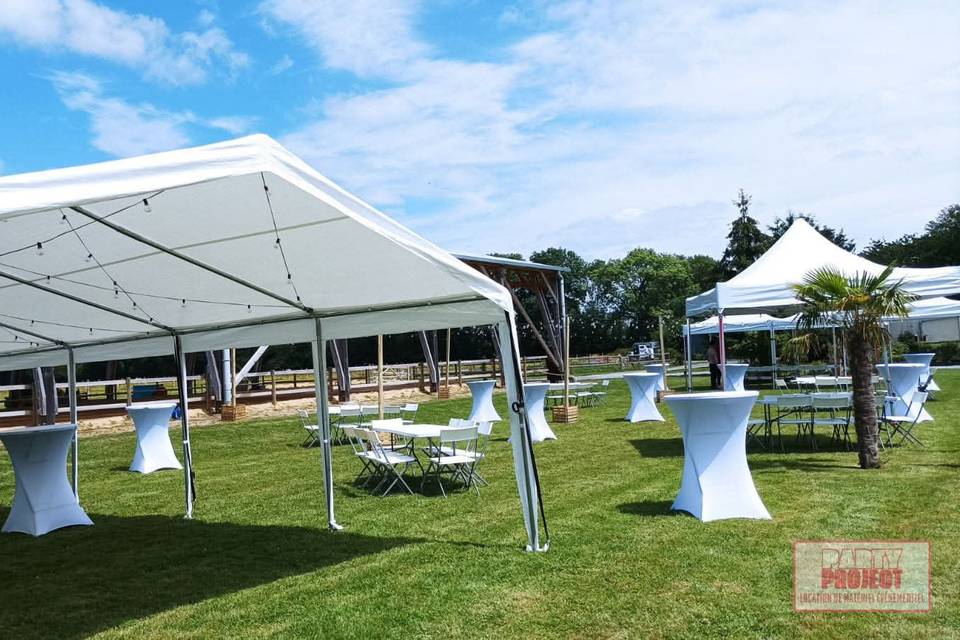 Village de tentes + mobilier