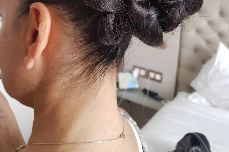 Chignon haut chic