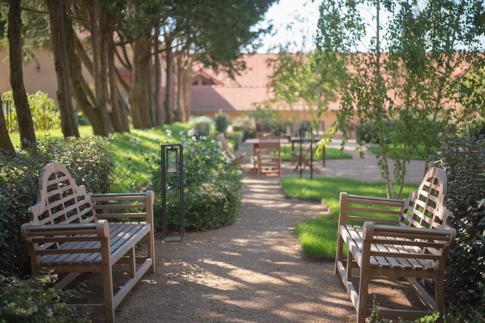 Jardin des fleurs blanches