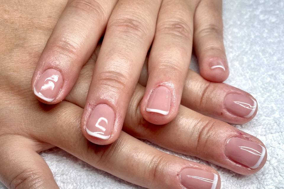 Semi permanent french