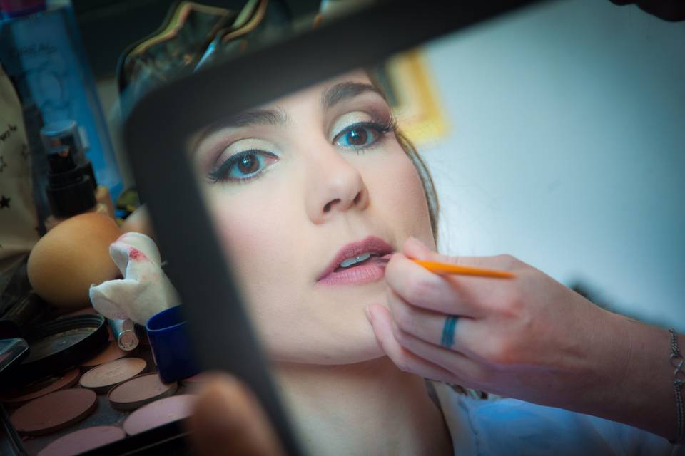 Emilie Lovicourt Make-Up Artist
