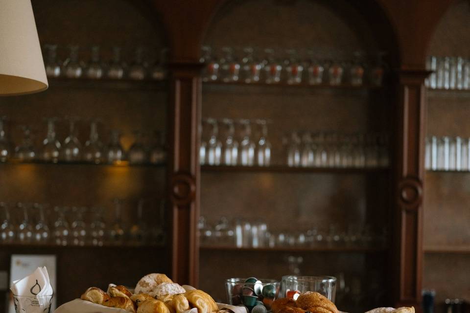 Bar au 1er étage