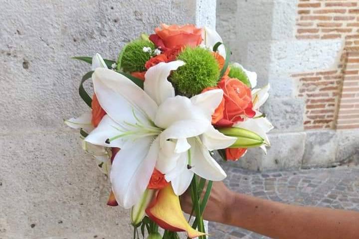 Bouquet de mariée retombant