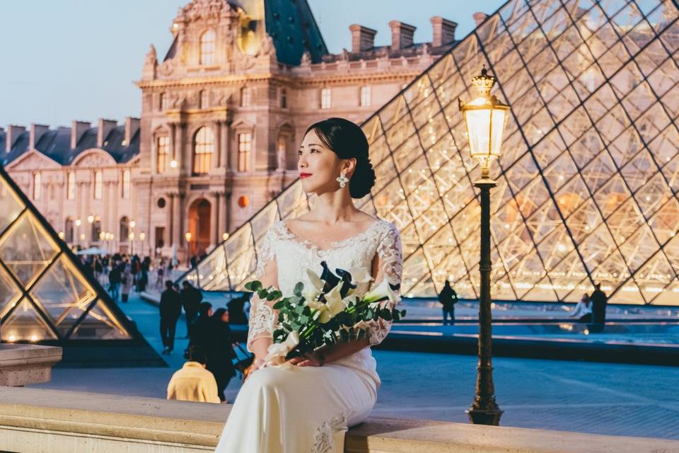 Séance photo à musée de louvre