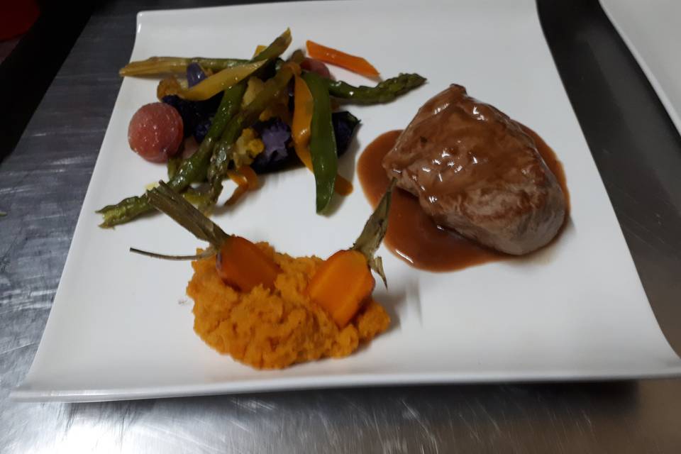 Pavé de veau écrasé de carottes