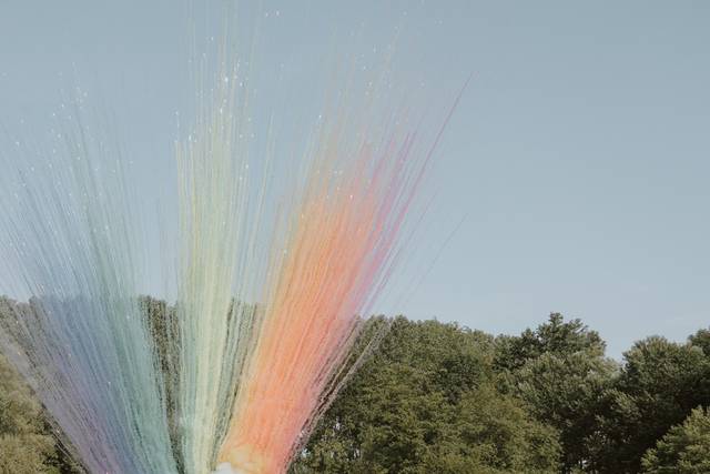 Feu d'artifice de jour