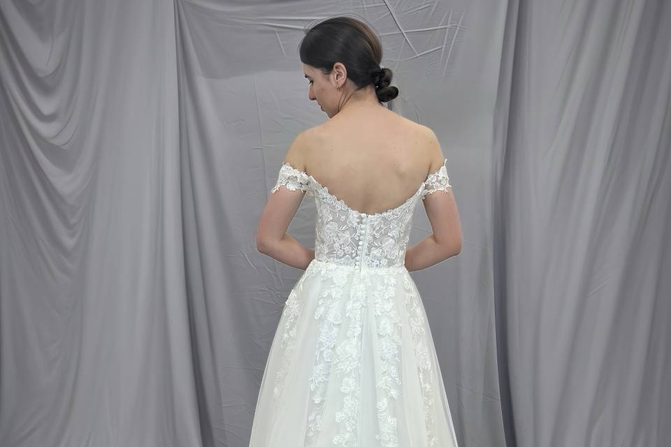LYA robe