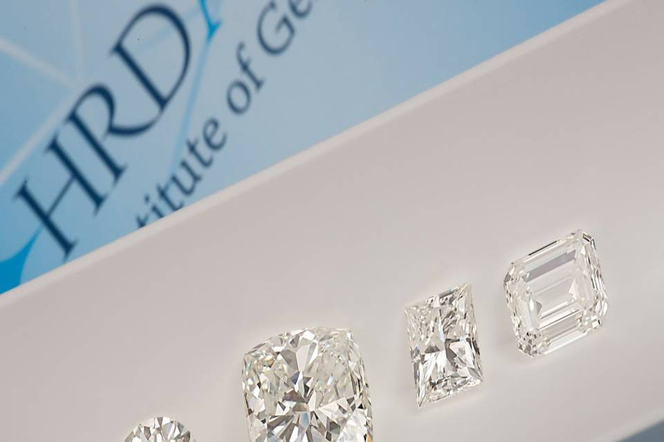 Diamants certificats GIA, HRD