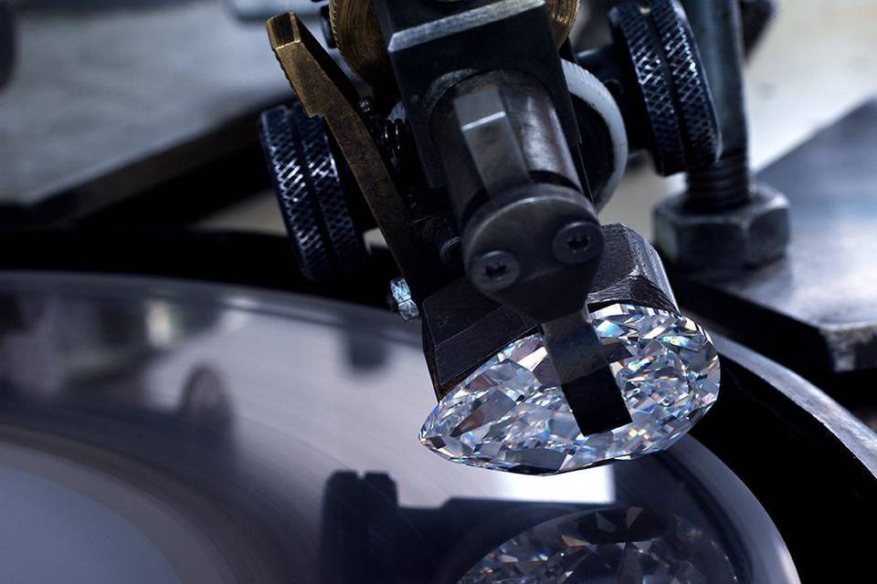 Taille d'un diamant poire