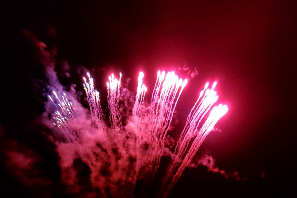 Feux d'artifice pour un rallye