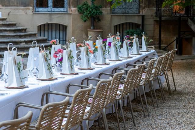 Table de banquet