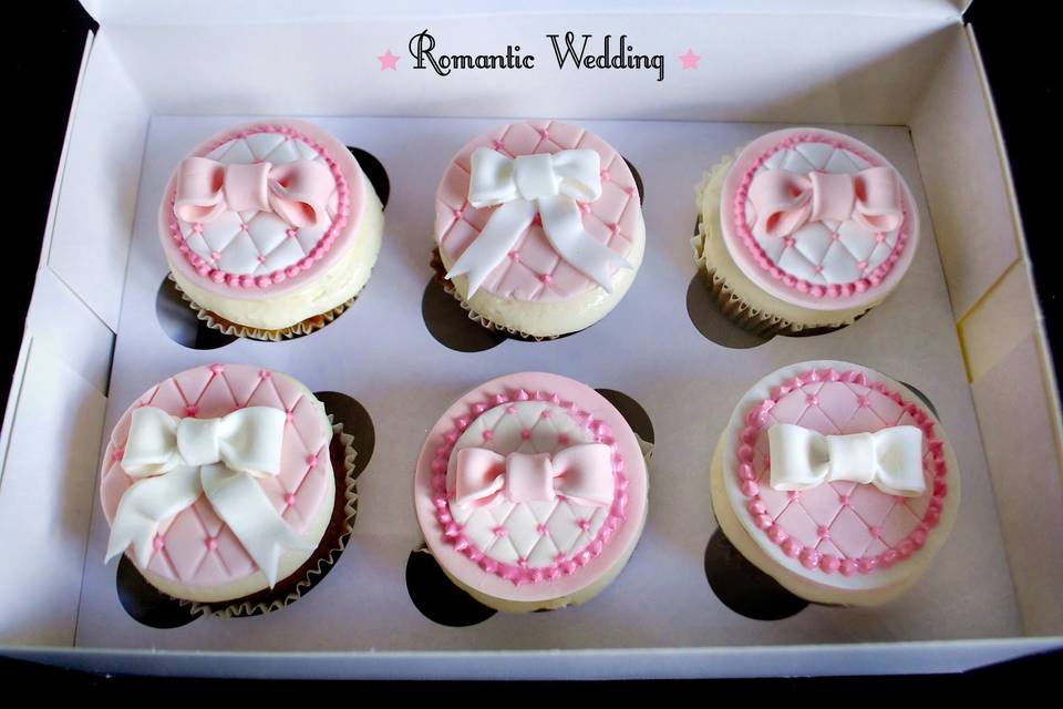 Romantic cupcakes