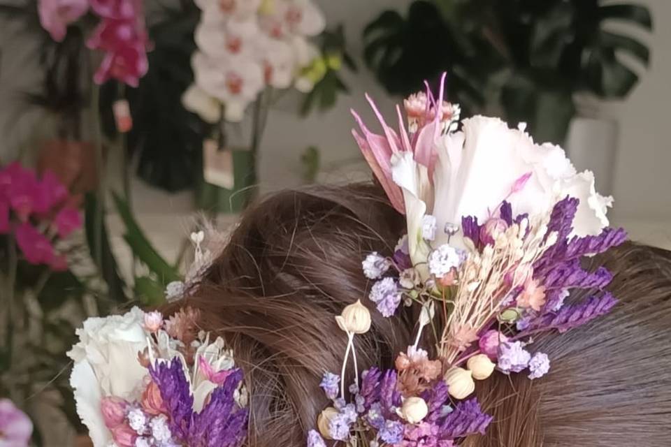 Coiffure fleurs séchées