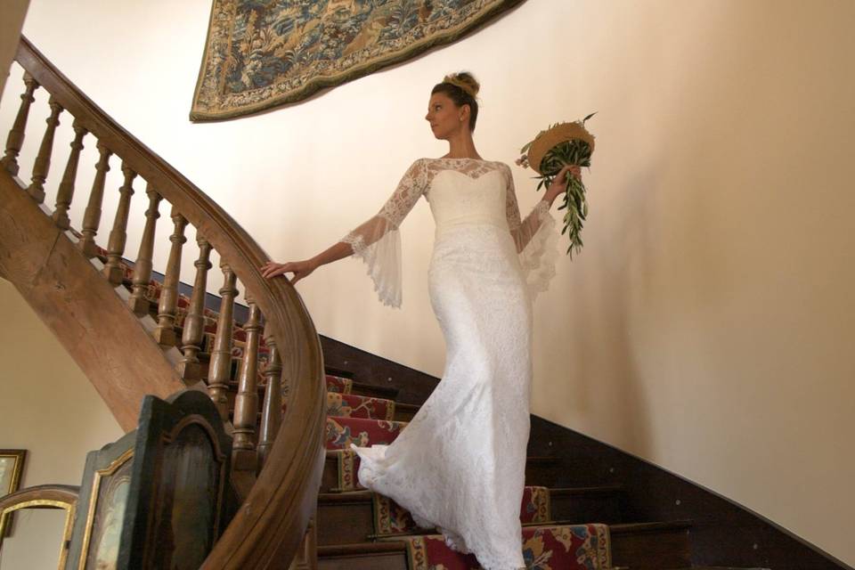 La mariée dans les escaliers