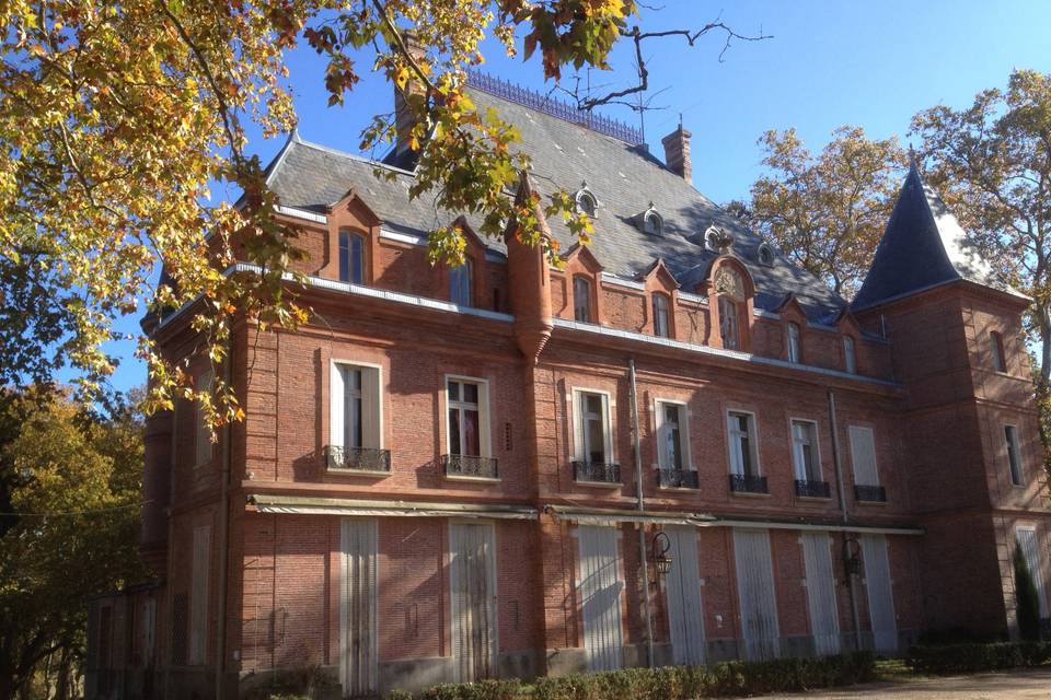 Château de Nolet, château cote lac