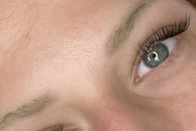 Extension de cils/effet liner
